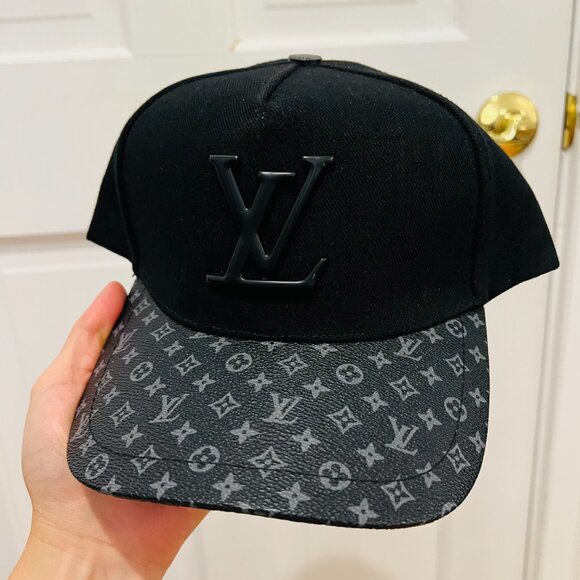 LOUIS VUITTON LV Monogram Hat Cap NEW BRAND - Picture 1 of 16